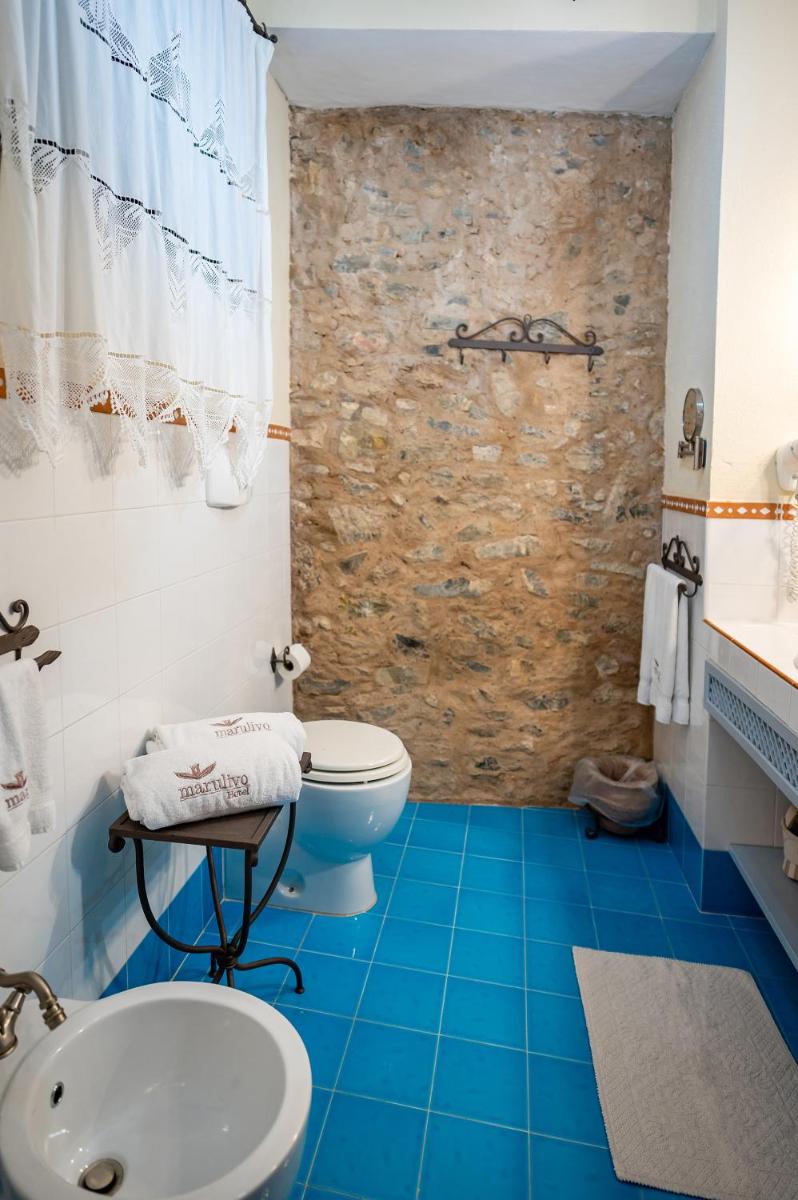 Marulivo Hotel - Housity