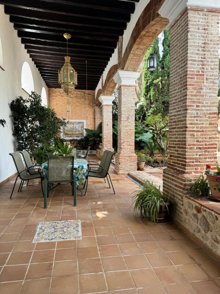 Suitetrails - Garden Suites Xativa