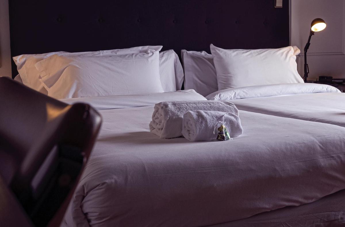 Cama o camas de una habitación en Hotel Hita "Nature Experience" for all