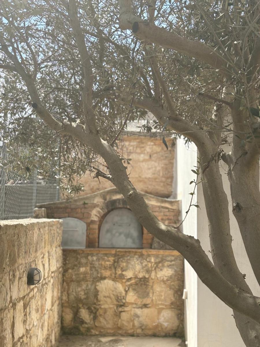 DROUSHIA CORNER HOUSE - Housity