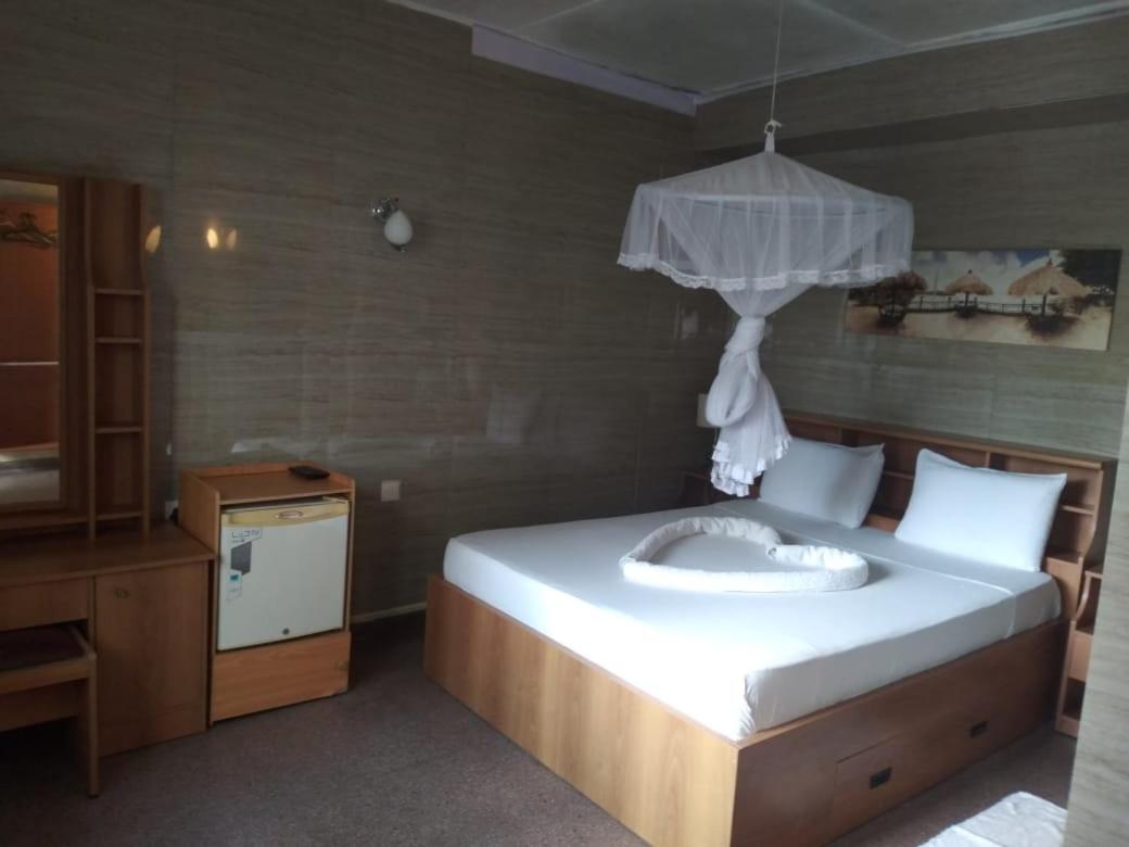 Milano Tourist Rest - Housity