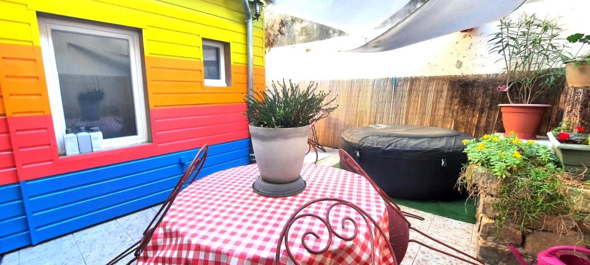 Le 100 - Housity