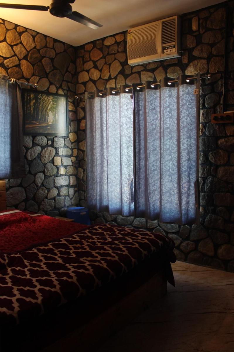 corbett safari room & adventure - Housity