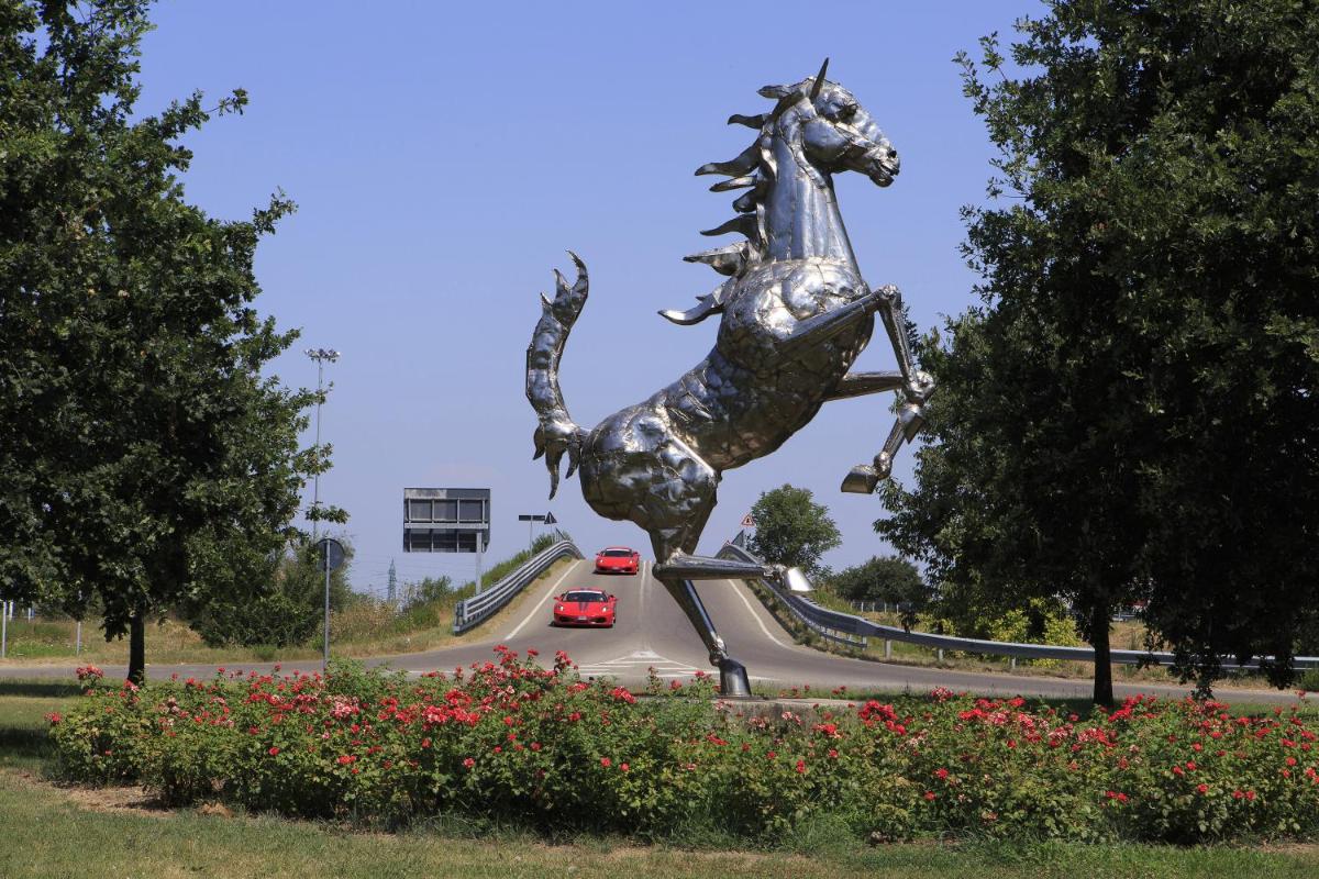 Maranello Palace - Hizvo