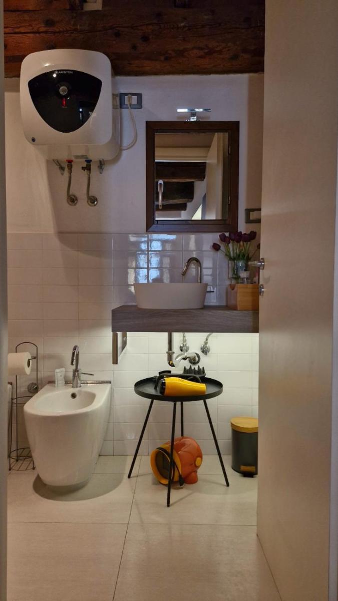 Affittacamere Leoncorno Ferrara - Housity