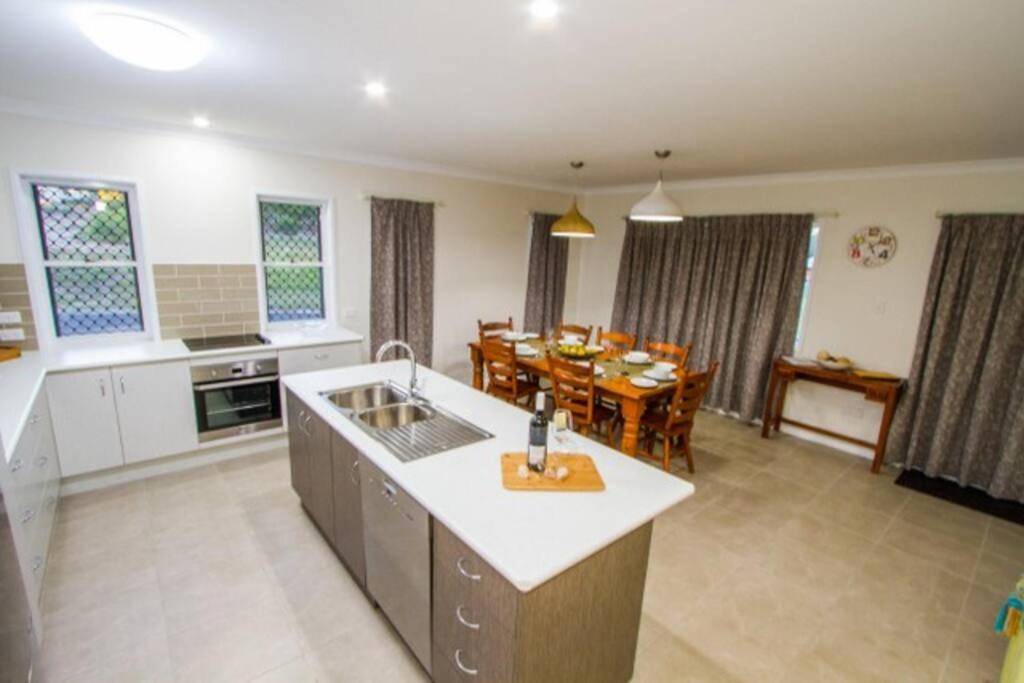Seas The Day - Pet-friendly house in Agnes Water - Housity