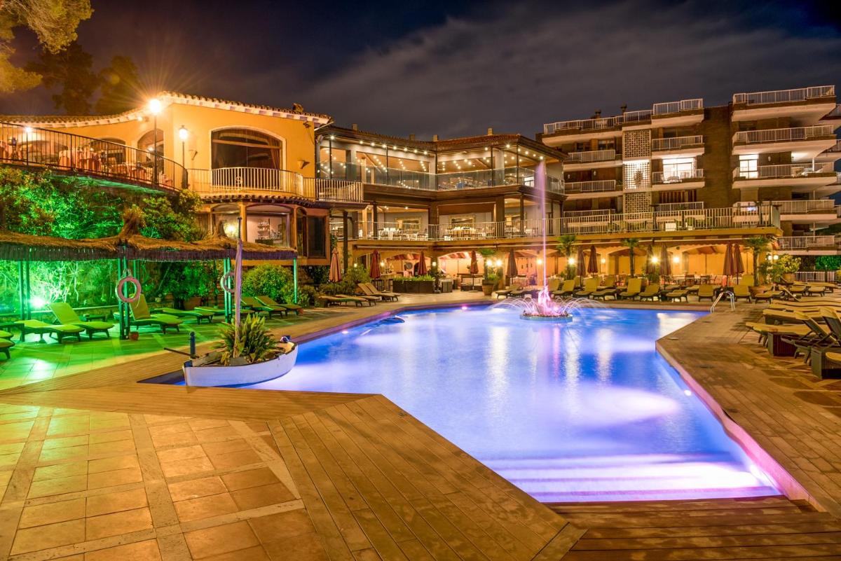 Piscina en o cerca de Rigat Park & Spa Hotel - Adults Recommended