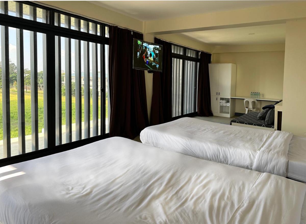 D'ELEMENTS HOTEL AND DORMITORY - Housity