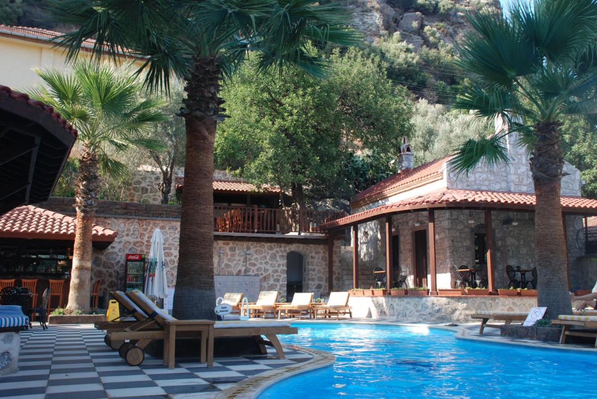 Dores Residence - Housity