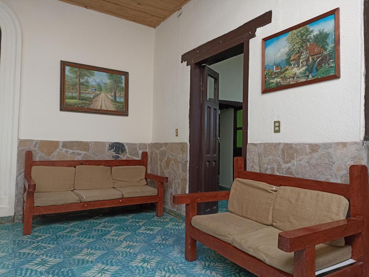Hostal Casa Rincon - Housity