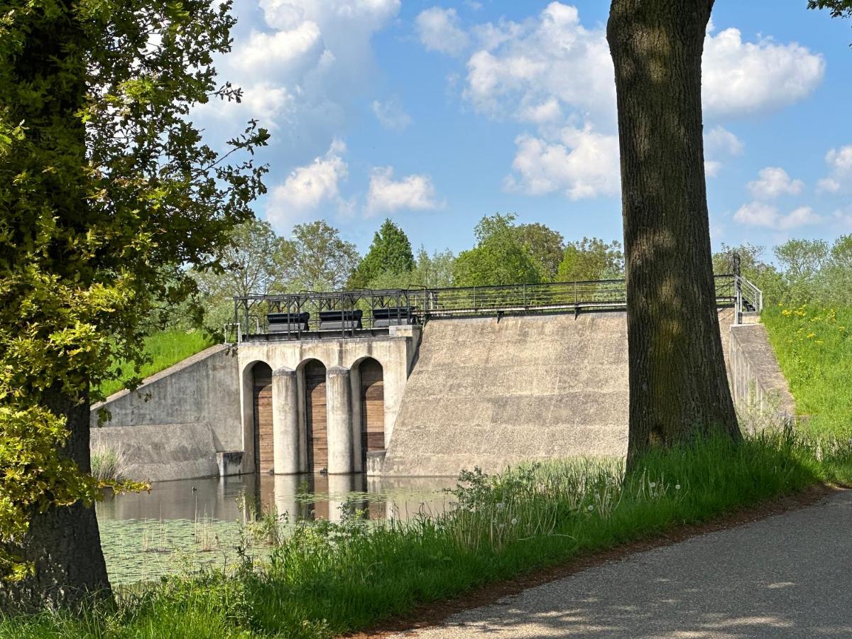 Het Spoel - Housity