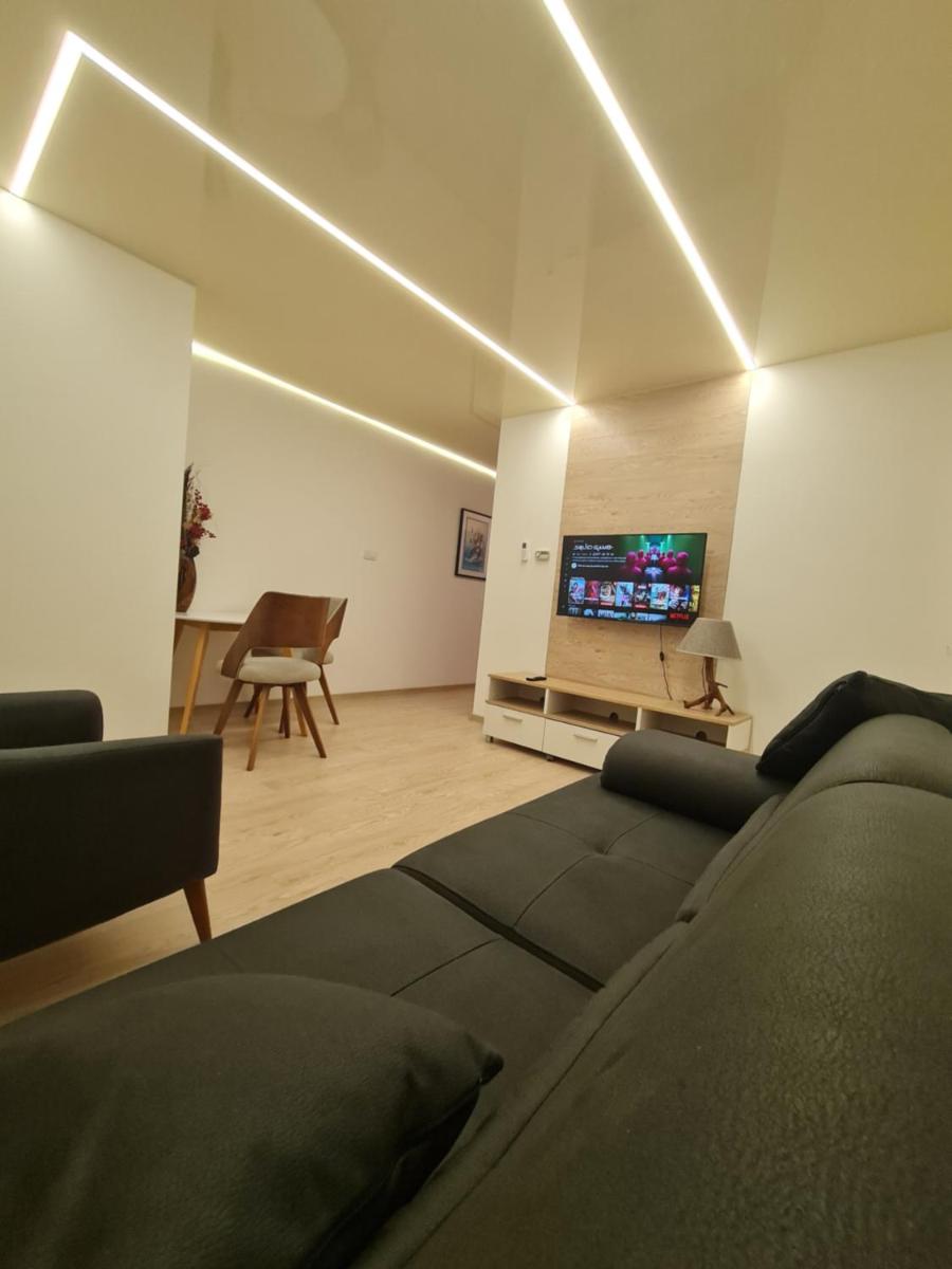 Airport Molko Apartments - Hizvo