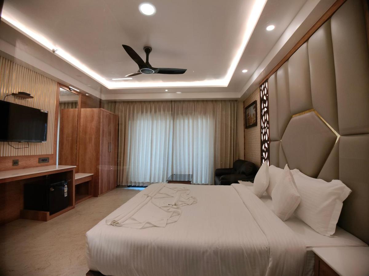 AGM GRAND HOTEL & Spa - Housity