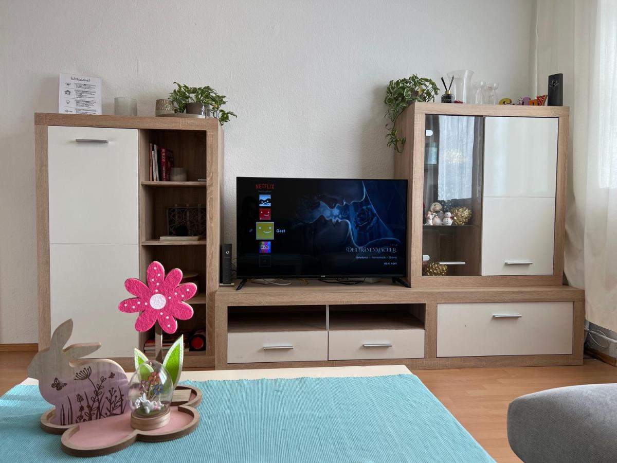 Suitetrails - Gemütlich eingerichtete 2-Zimmer Wohnung in Duisburg Meiderich