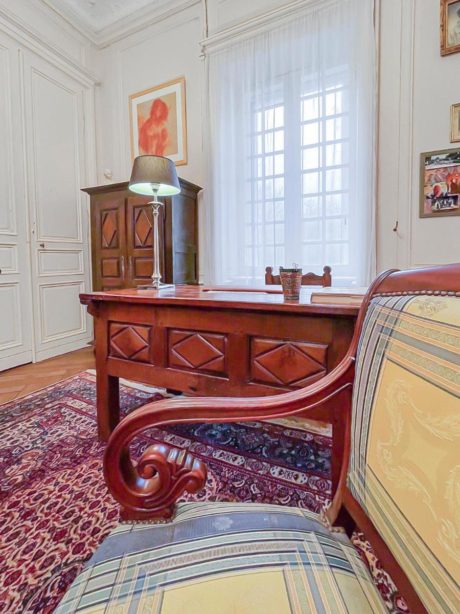 Demeure d'exception dans vaste domaine - Housity