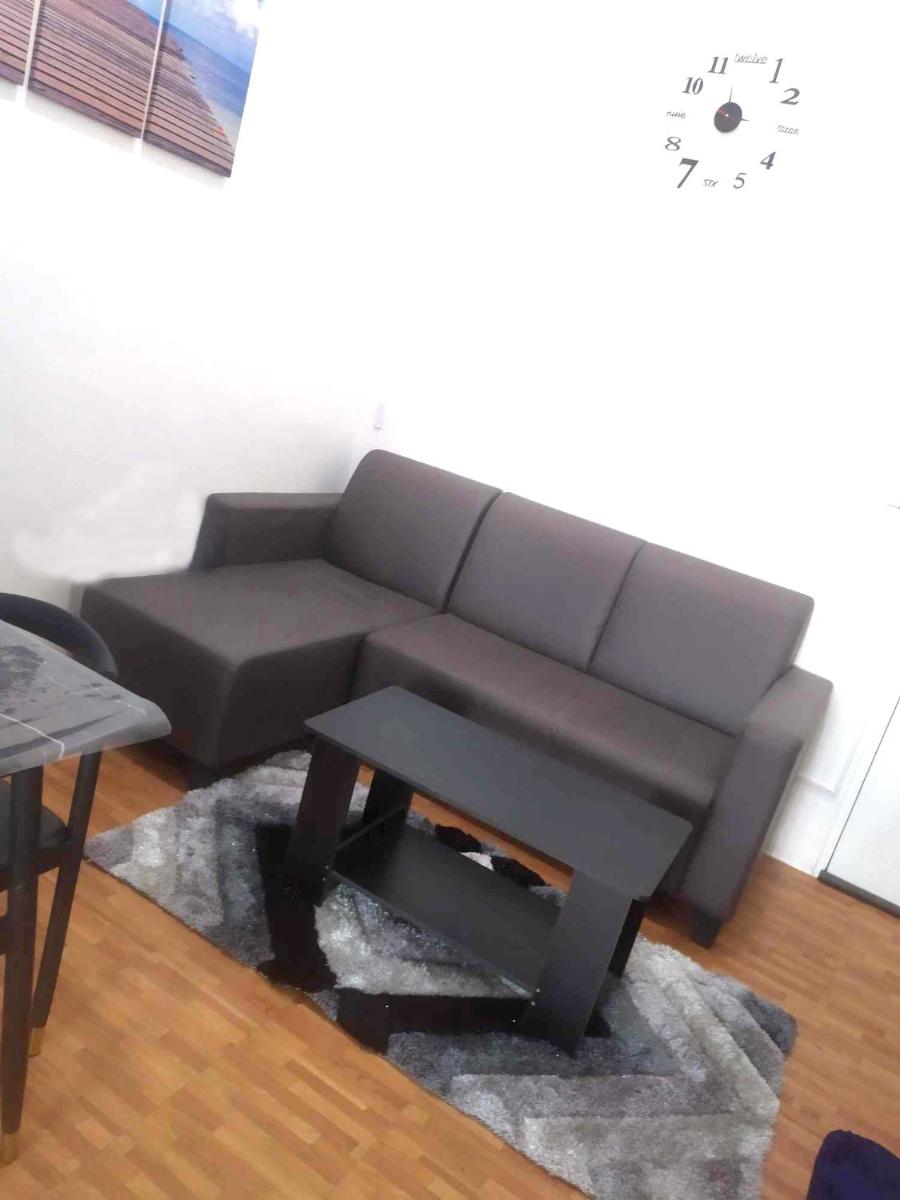Suitetrails - Stunning City-View 3BR Condo here in Mandaluyong!