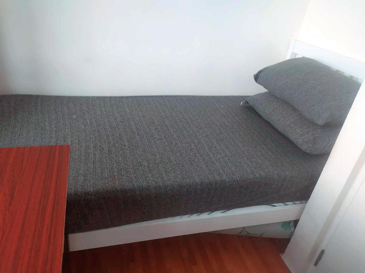 Suitetrails - Stunning City-View 3BR Condo here in Mandaluyong!