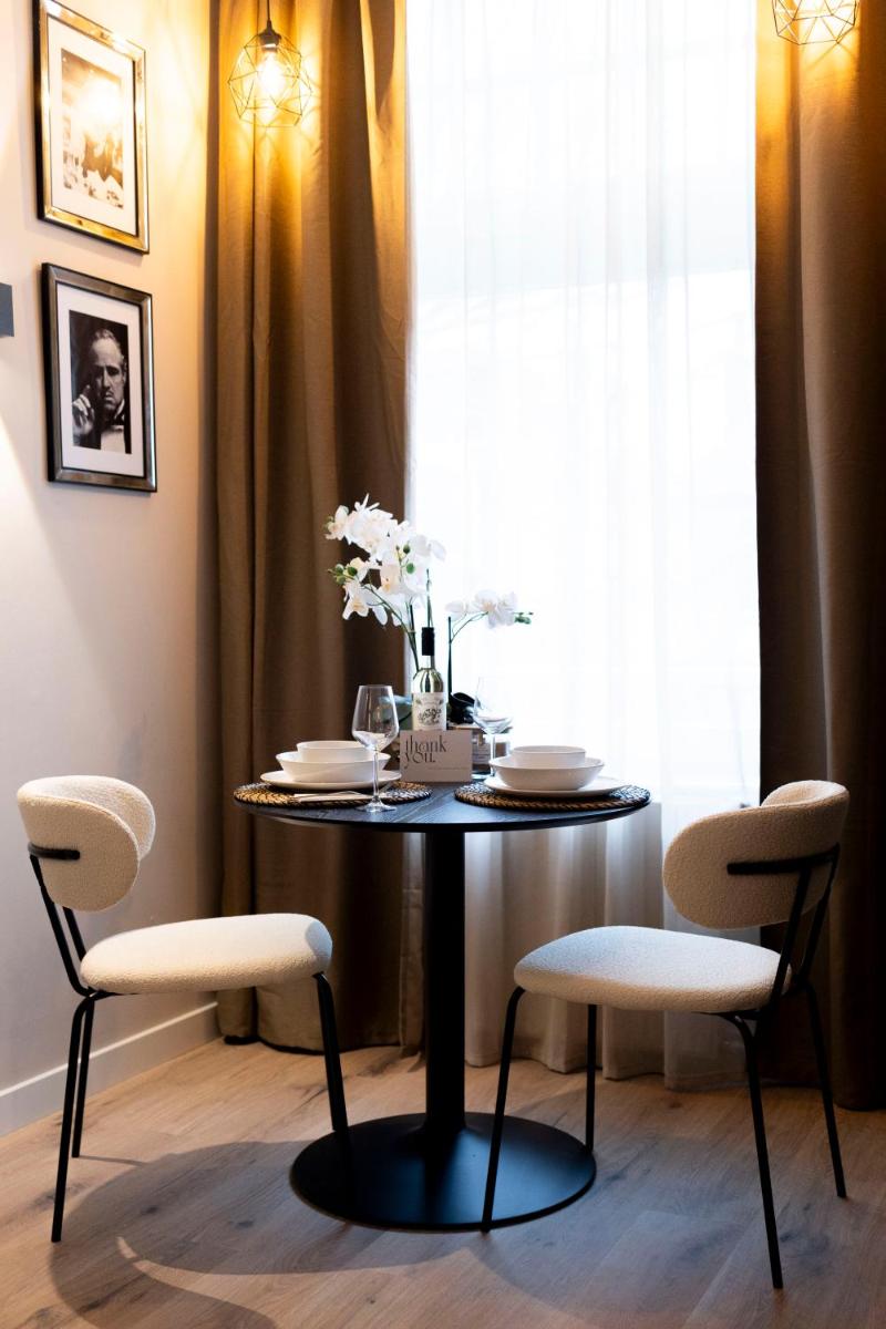 Grand Central Suites - Housity