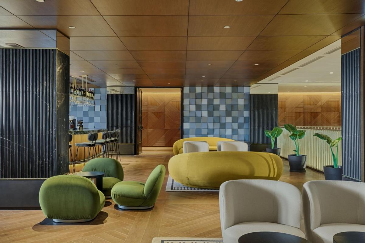 Le Meridien Batumi - Housity