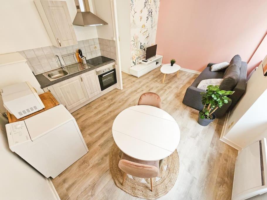 Studio Terrasse Hypercentre WIFI TV - Housity