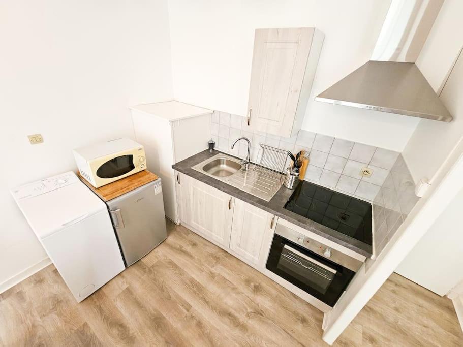 Studio Terrasse Hypercentre WIFI TV - Housity