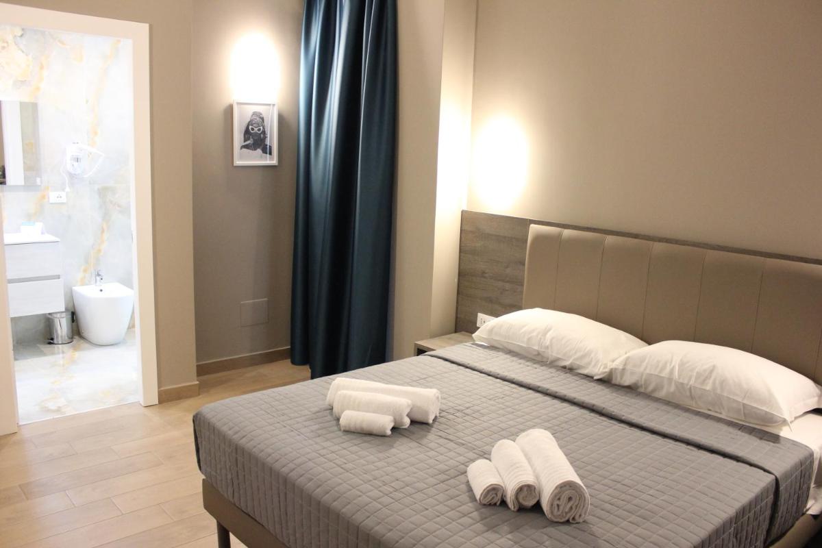 Sunset Guest House - Housity