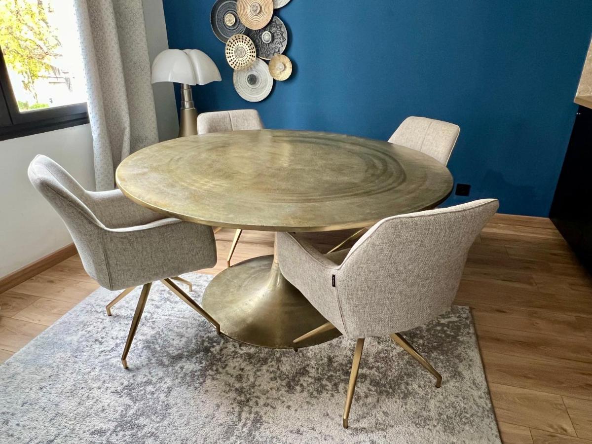 Le grand clocher de Cassis - Housity