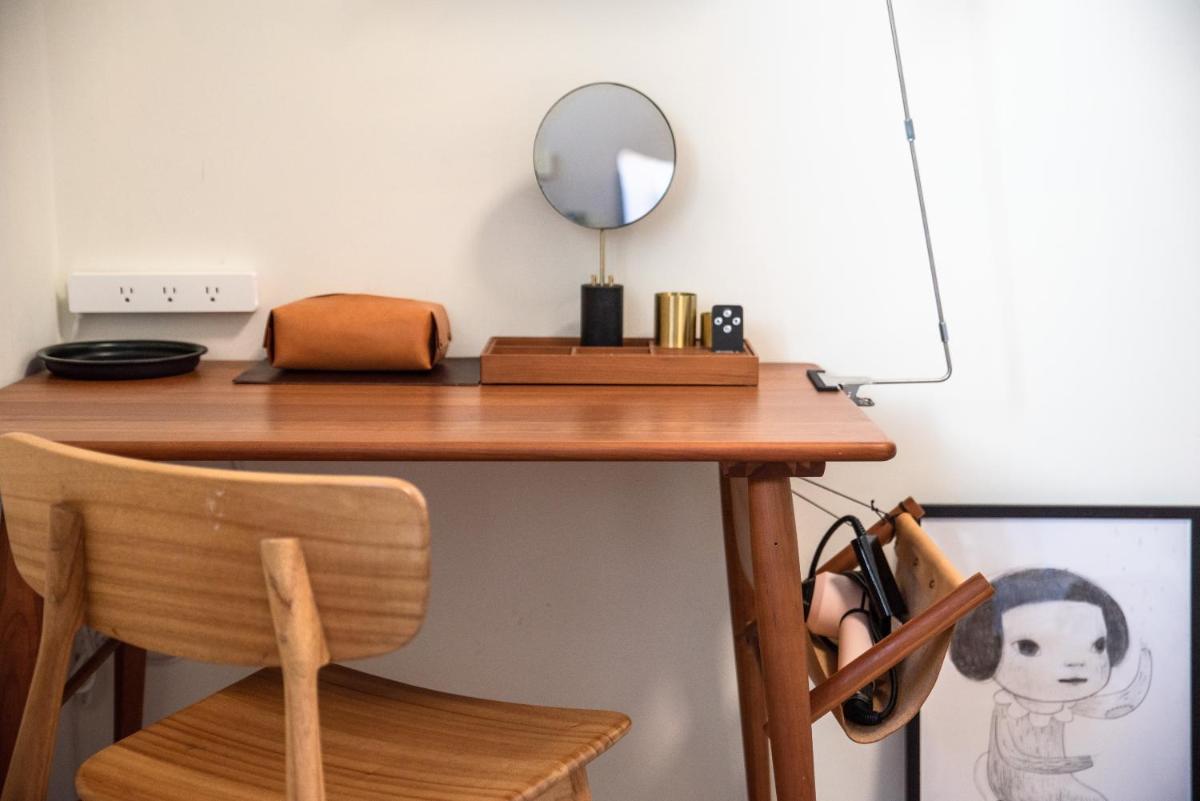 Boy apartment -Adult only - Housity
