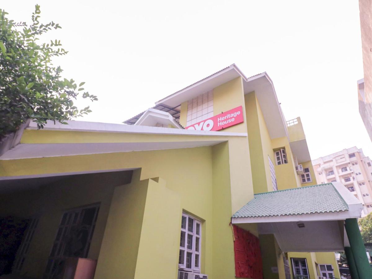 Super OYO Capital O Heritage House - Housity