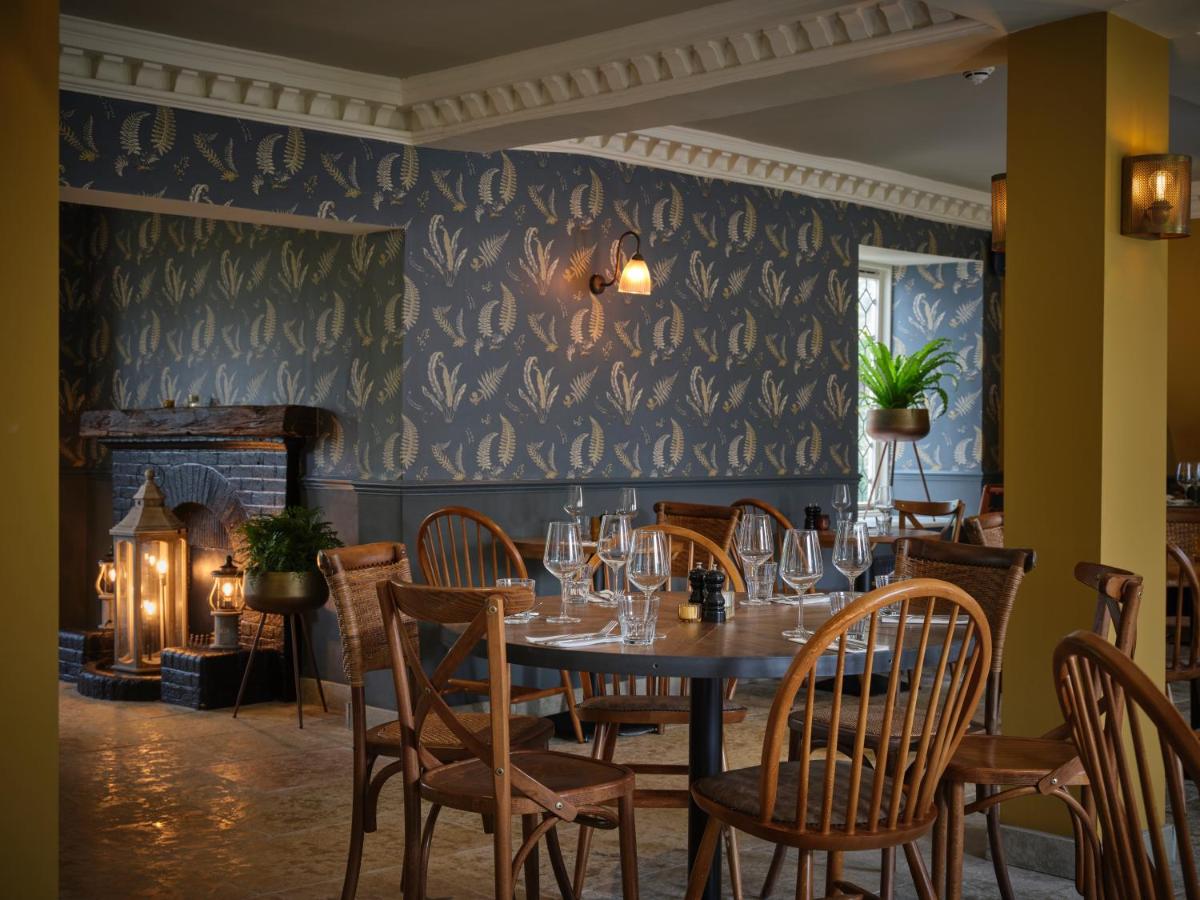 The Kingfisher - Housity