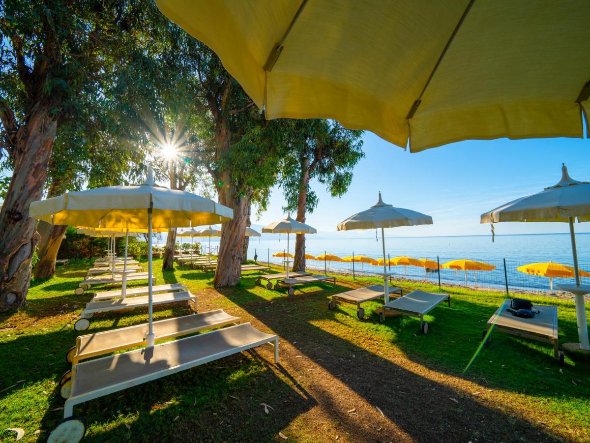 Hotel Eden Park Cilento - Housity