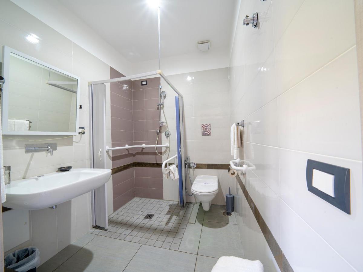 Hotel Eden Park Cilento - Housity