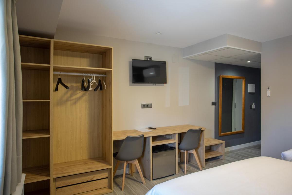 Hotel LB Villa De Cuenca - Housity
