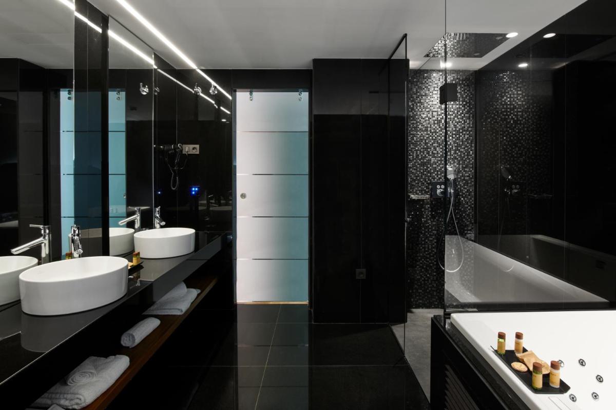 Un baño de Hotel MyPalace León