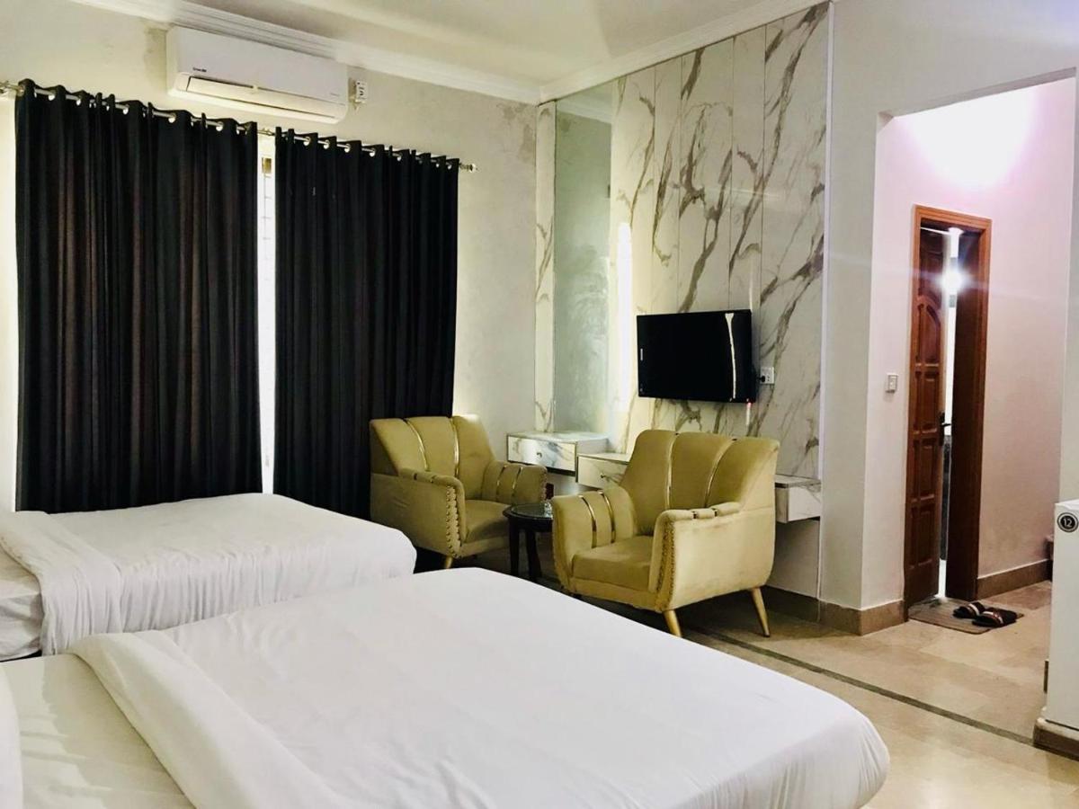 Hayat Grand - Housity