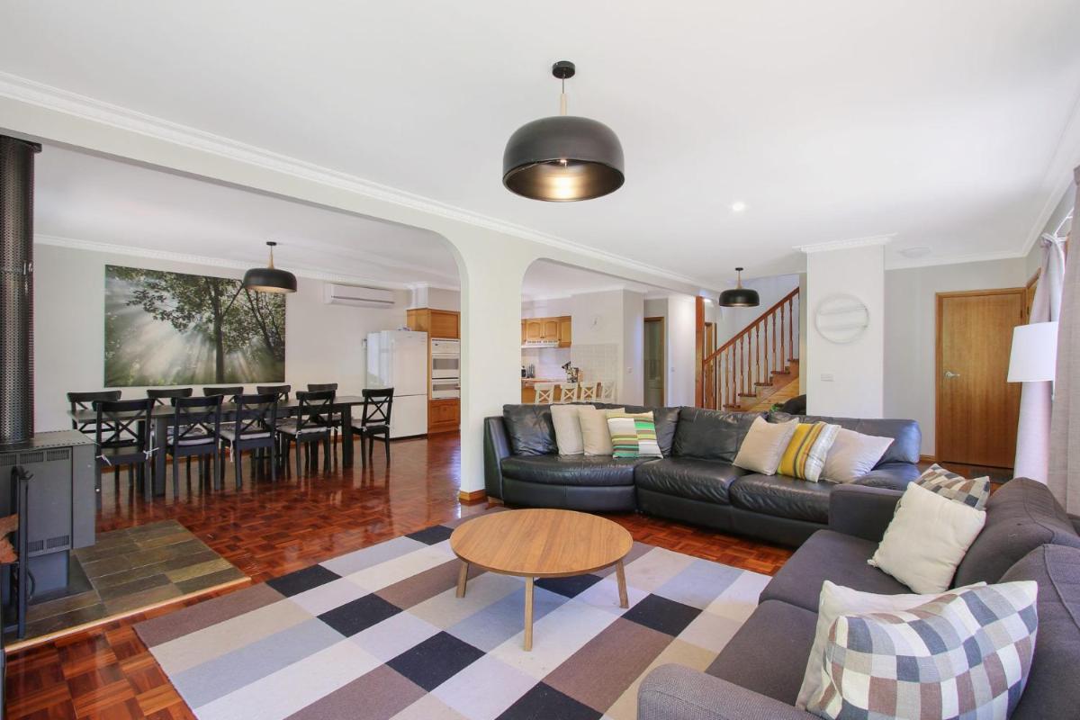 Canyon Walk House - On the Ovens River - Housity