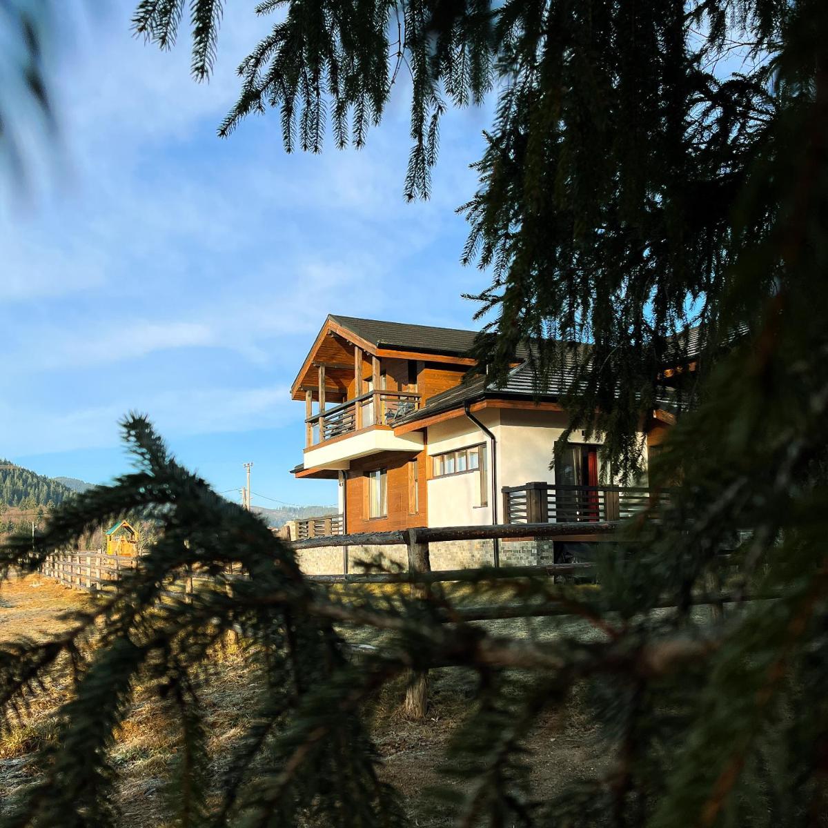 Chalet Deluț - Housity