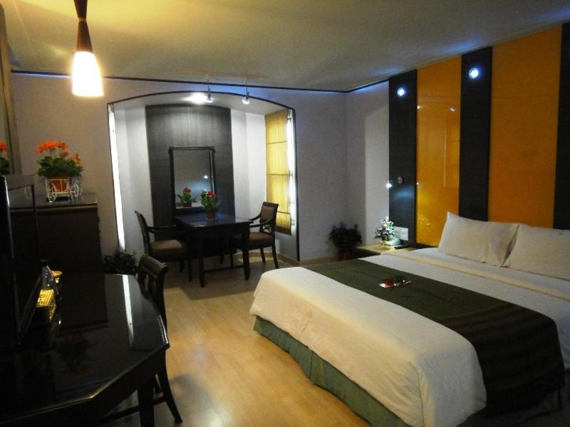 Suitetrails - BP Grand Suite Hotel