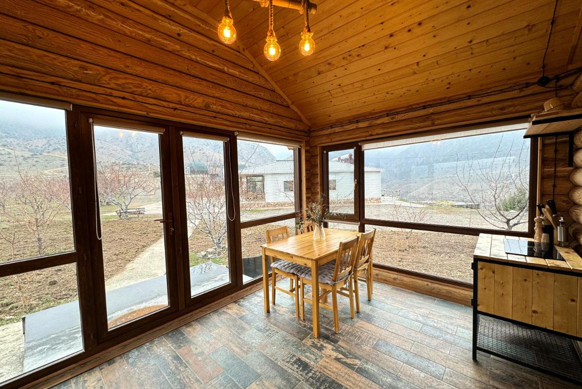 Wooden House in WildLife Refuge - Housity