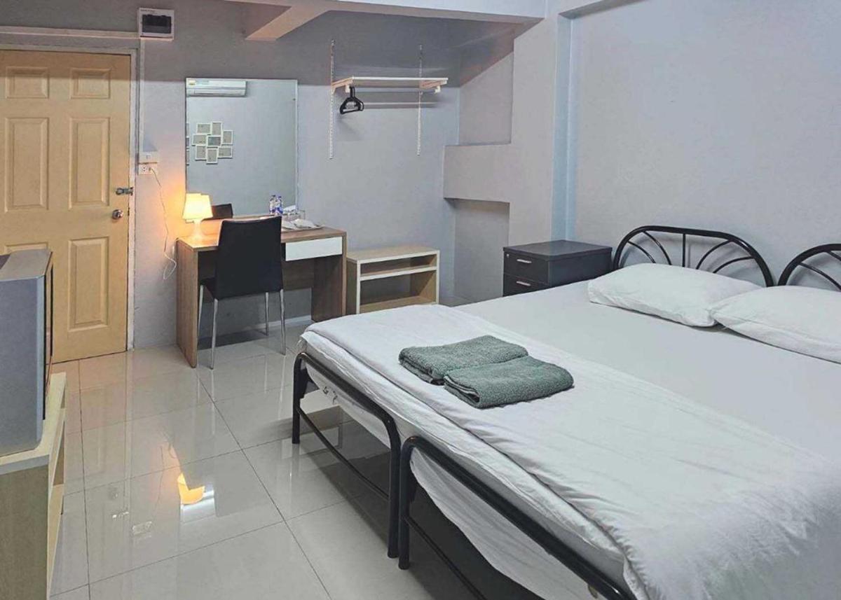 Toucan Bed and Cafe - Housity