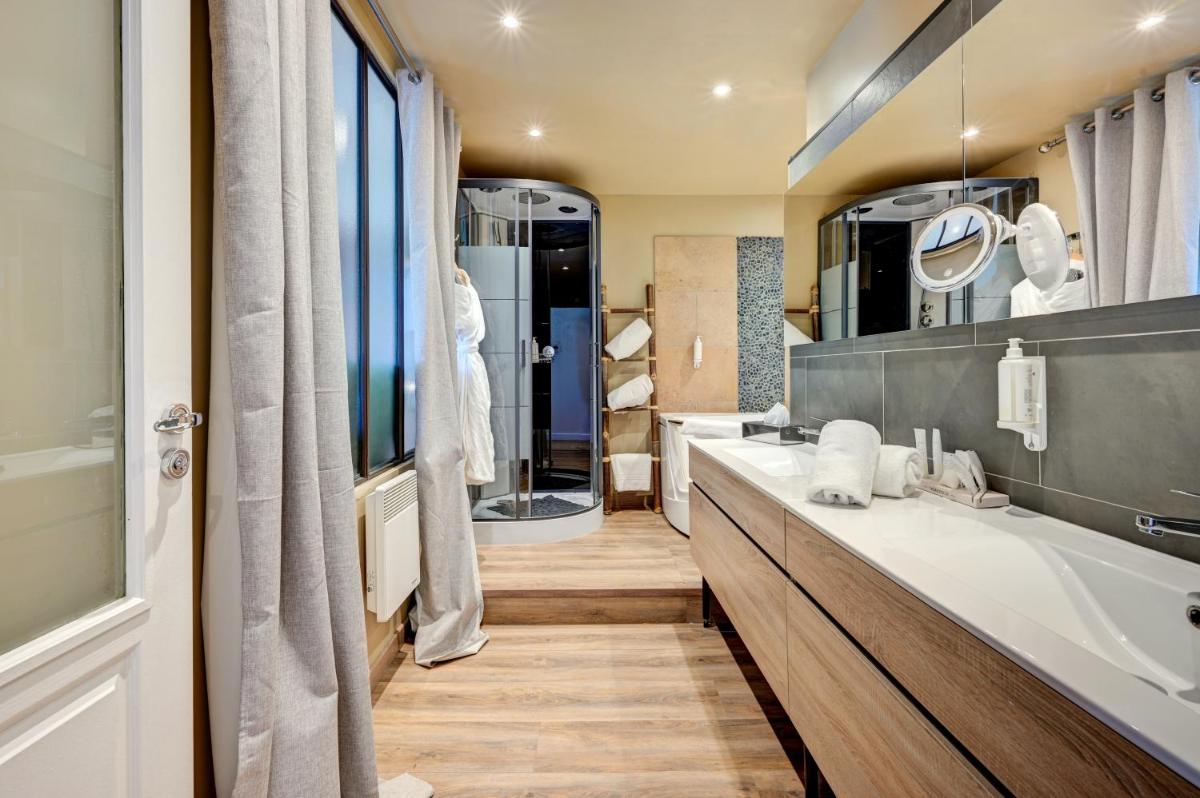 Salle de bains dans l'établissement Hotel Bastide & SPA - Villa de Lourmarin