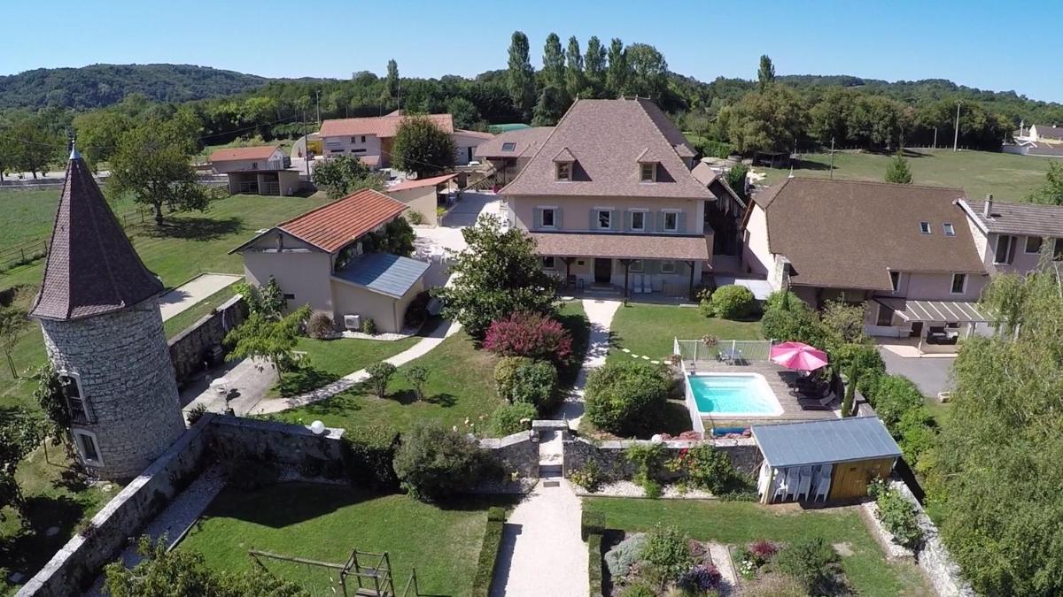 Vue générale sur la montagne ou vue sur la montagne depuis l'hôtel