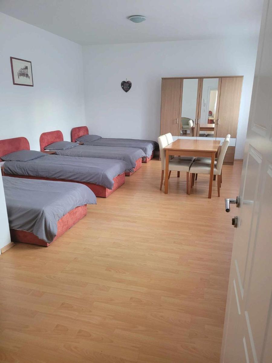 Restoran i prenoćište Begović - Housity