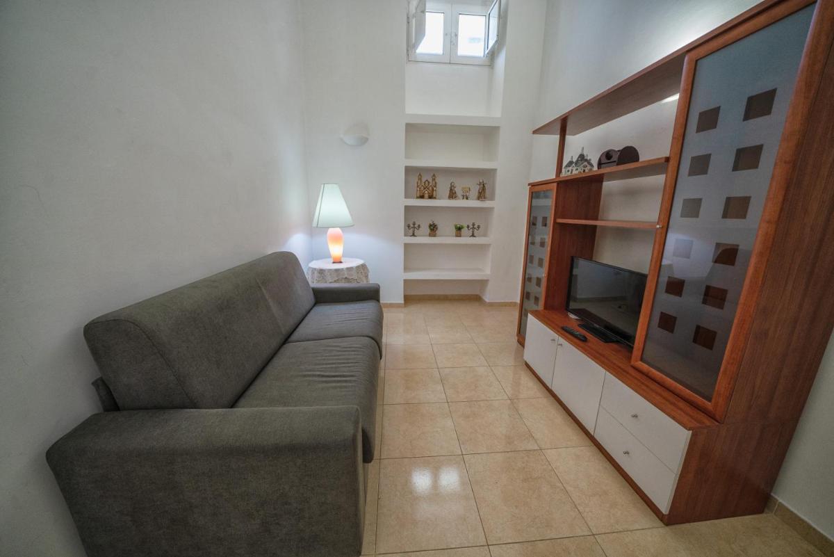 [Shiny House] Elegant apartment in the city center - Hizvo