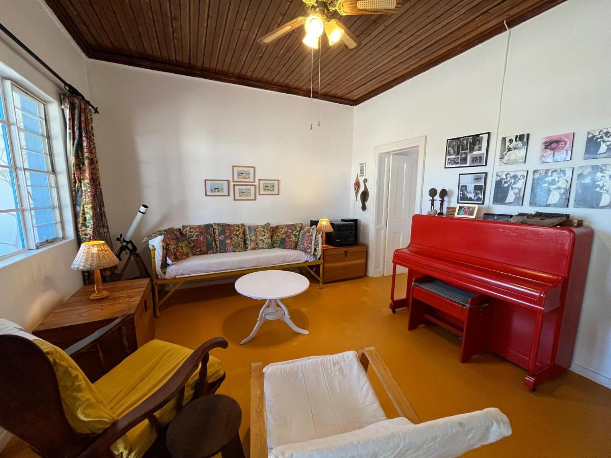 Oasis Cottage in Merweville - Housity