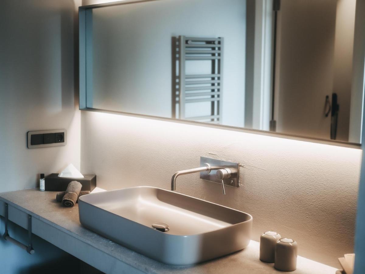 Un baño de Barefoot Hotel Mallorca