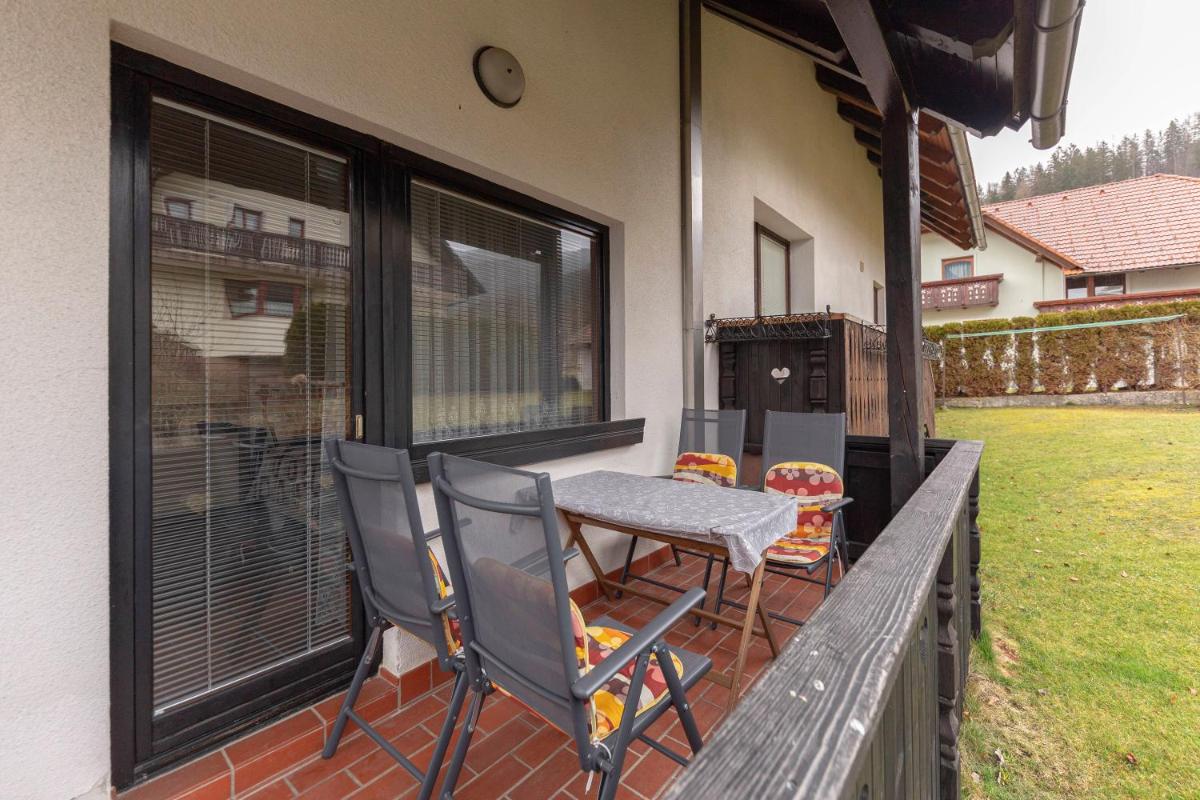 Apartments Kot'č - Housity