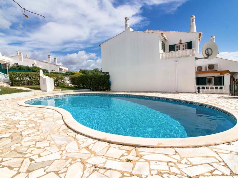 Algarve Sun House - Pool & BBQ & Privat Garden - Housity