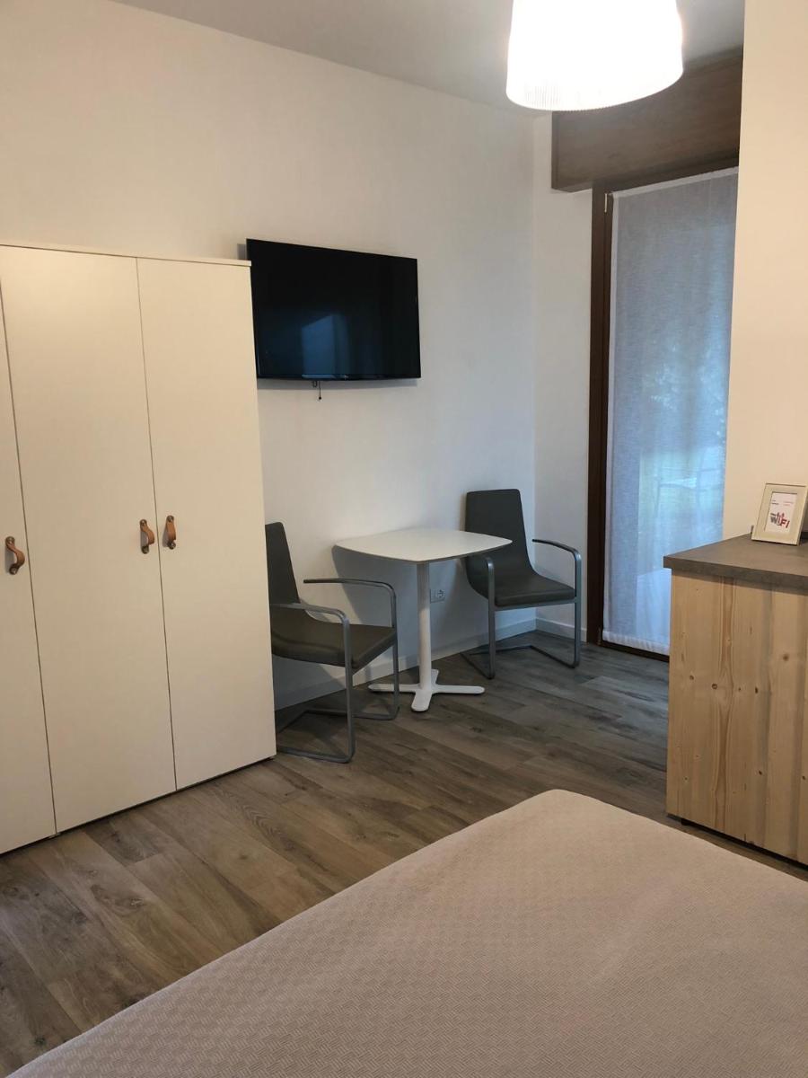 Relax & Emozioni Rooms - Housity
