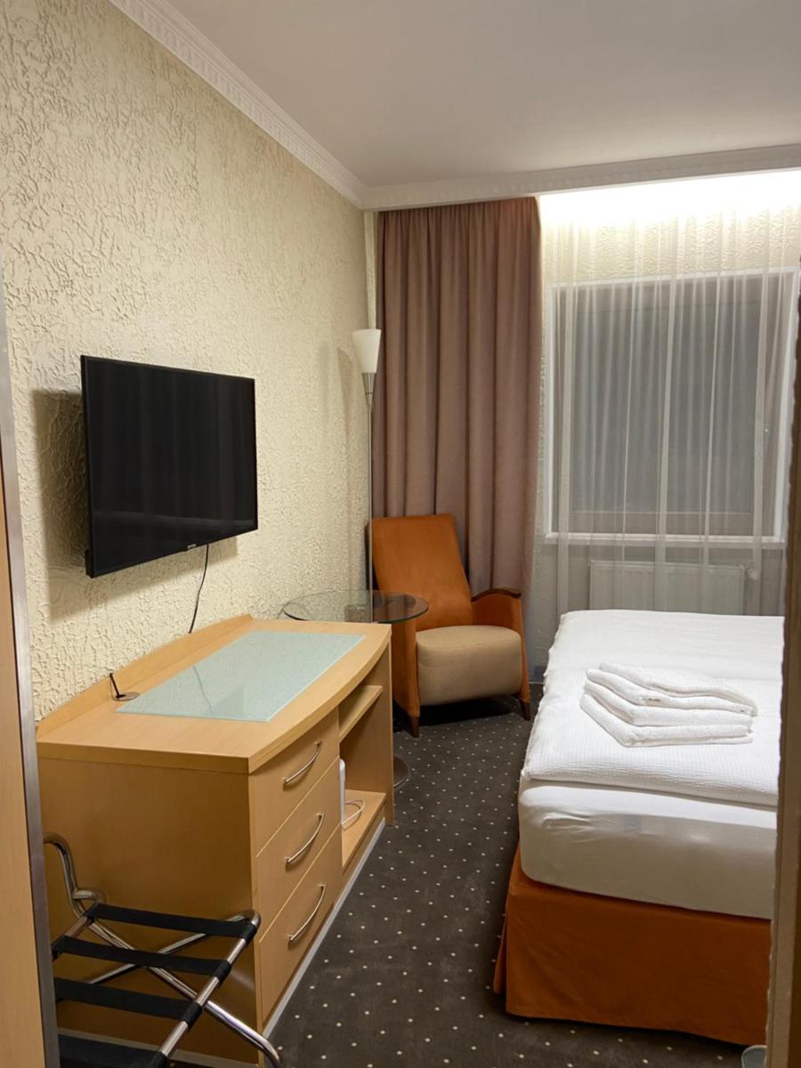 Alter Hof - Housity